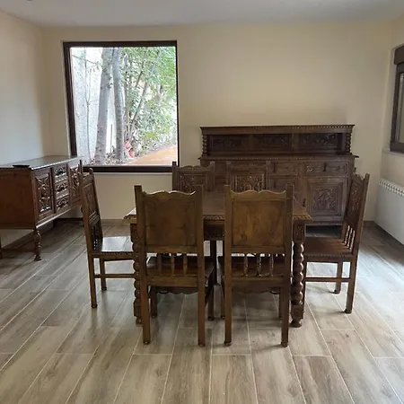 Casa Gala Vut Country house *